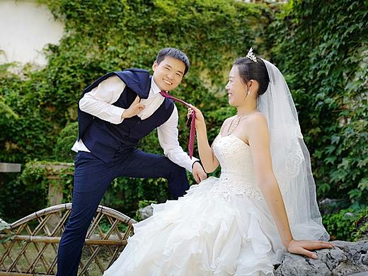 楠楠细语 伟伟道来（爱情甜蜜记之婚纱照来一波嘻嘻~）（个人主页-ZMzA0NDIwNzI=） - 人像摄影 - 站酷设计师小丁当原创素材 - 站酷ZCOOL