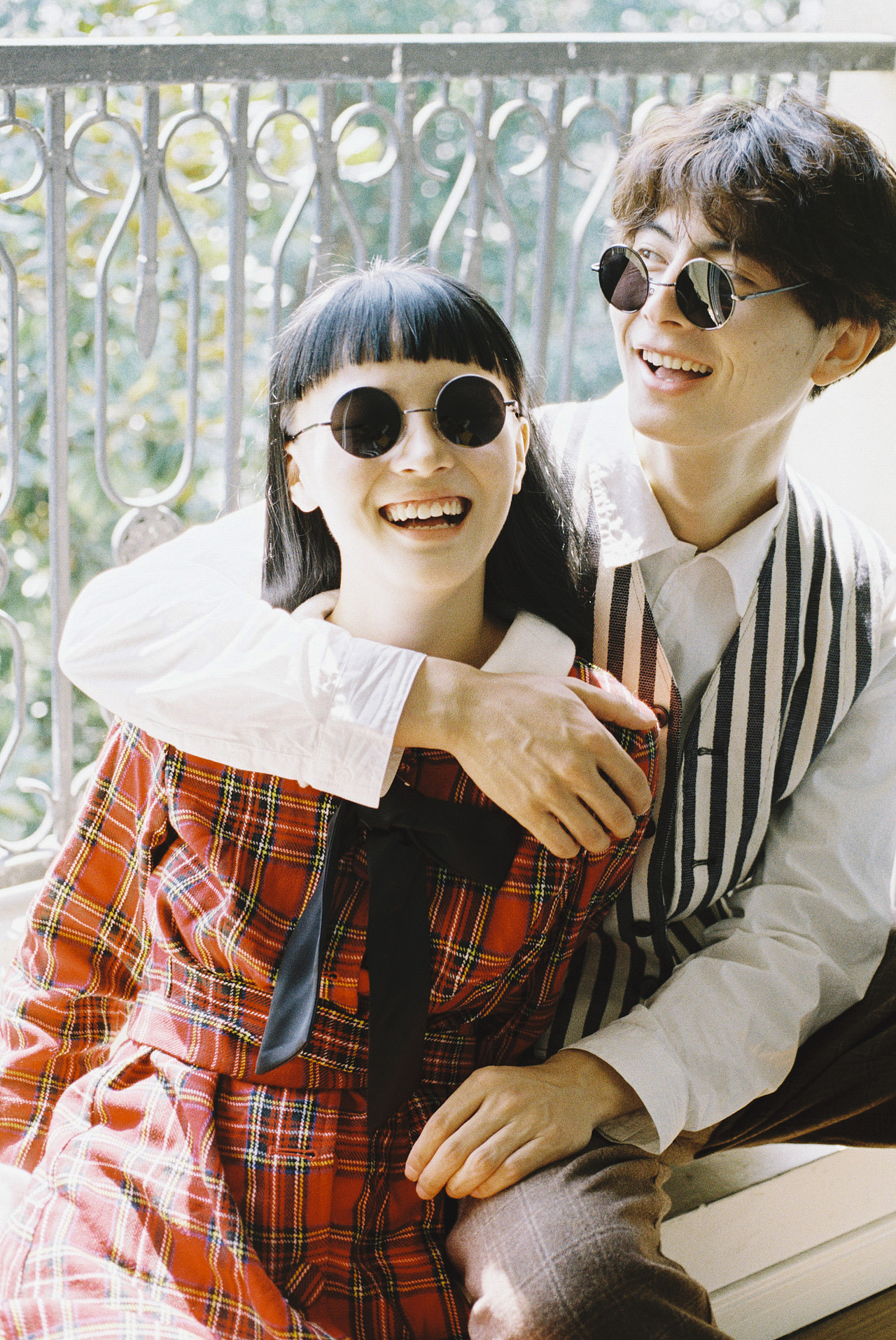 合影留念（图ZMTEwNDkzNTgw） - 人像摄影 - 站酷设计师NiccoCai原创素材 - 站酷ZCOOL