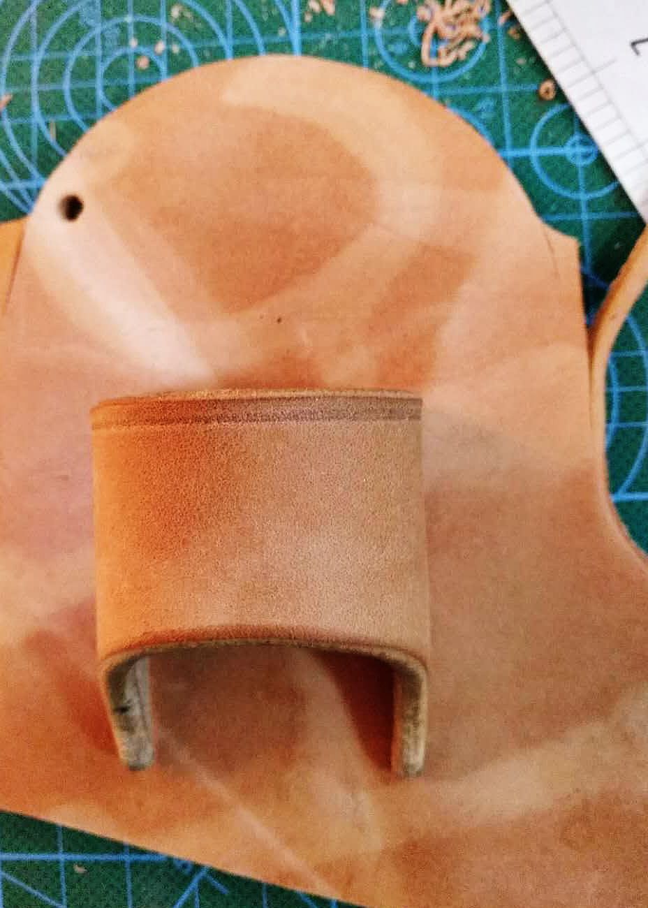 手工牛皮方巾扣设计（图ZOTg4MzI0MTI=） - 工艺品设计 - 站酷设计师mgoo原创素材 - 站酷ZCOOL