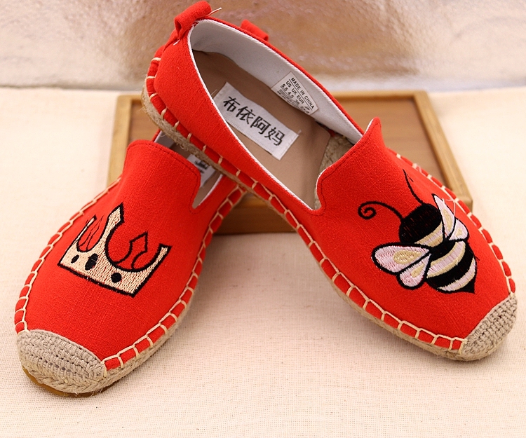 布依阿妈（图ZMTMyMjY2OTAw） - 鞋履设计 - 站酷设计师布依阿妈原创素材 - 站酷ZCOOL