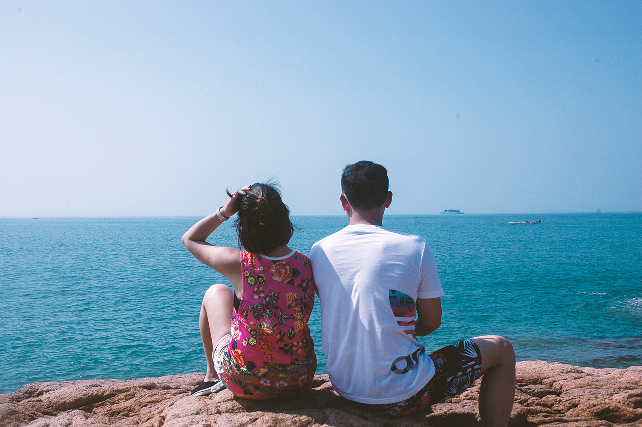 带她来青岛吧！（图ZNTcwMjcwMDQ=） - 人像摄影 - 站酷设计师设计师小于原创素材 - 站酷ZCOOL