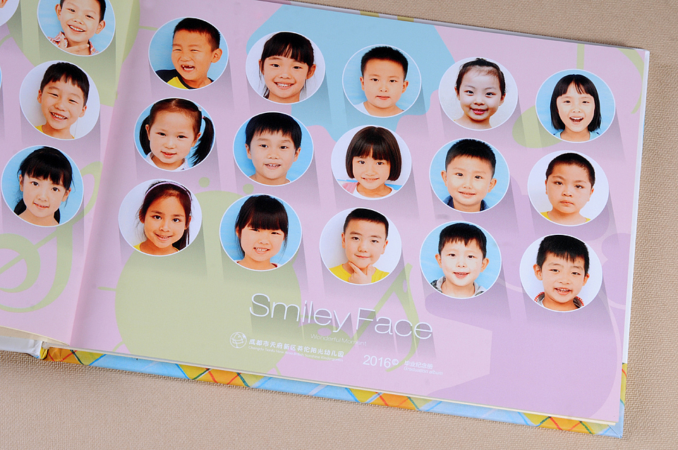 幼儿园成长纪念册制作