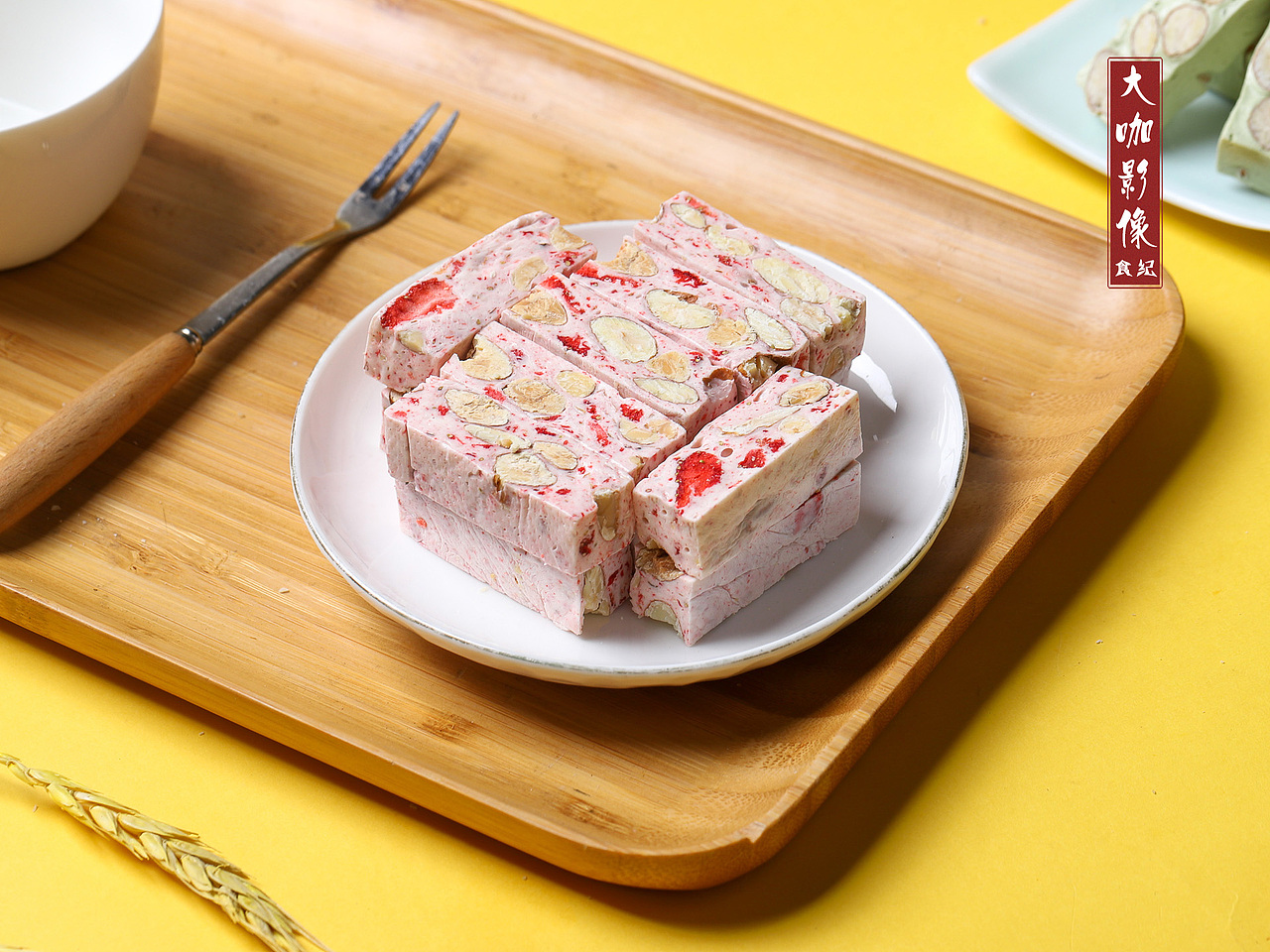 新年礼盒 中式 牛轧糖果 古风 美食 国潮 甜品 希朵曼（图ZMTkyNjI4MDY0） - 产品摄影 - 站酷设计师大咖影像原创素材 - 站酷ZCOOL