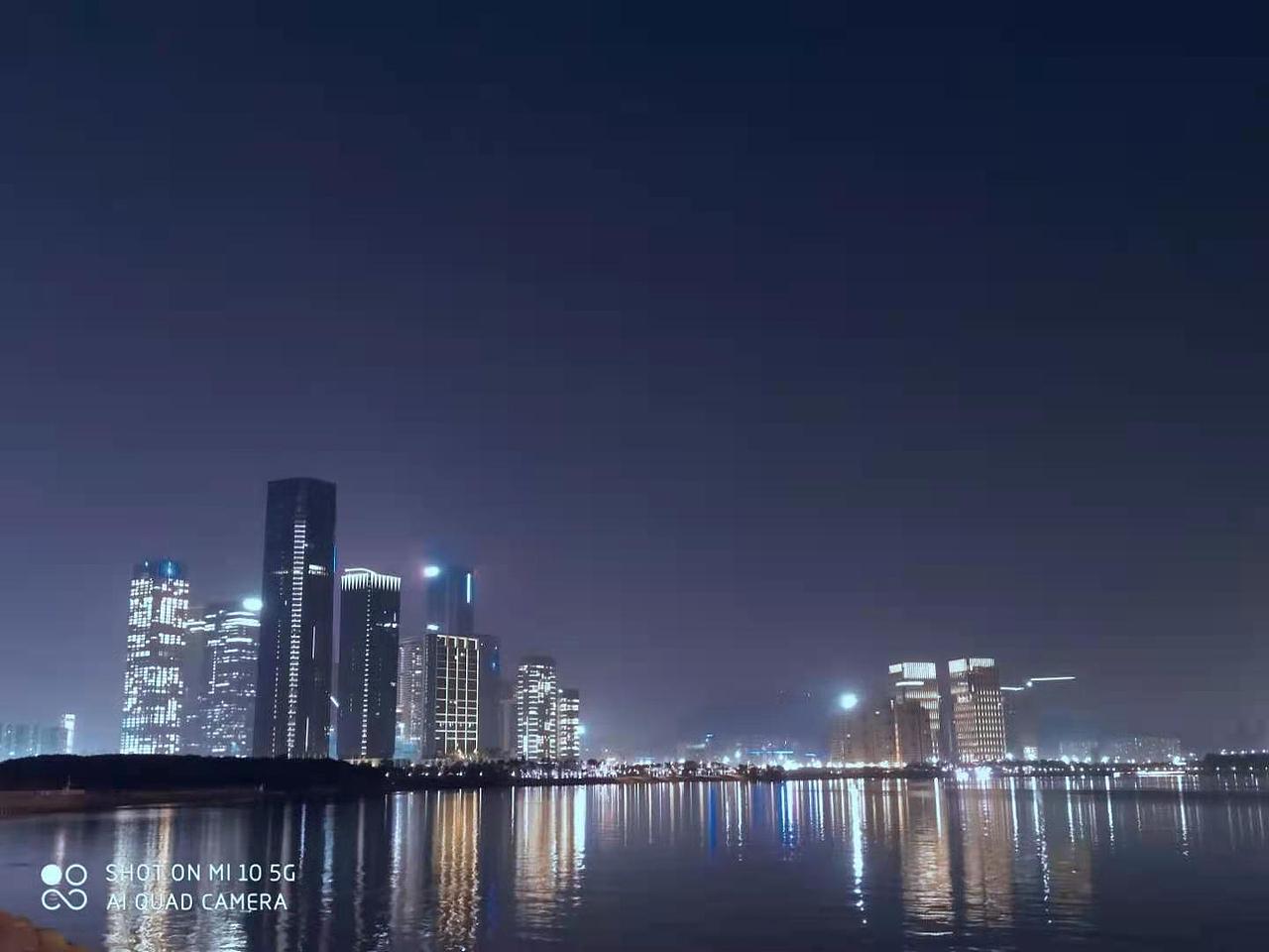 在深圳的生活隨拍（圖ZMjQ4ODE4NDIw） - 人文/紀(jì)實(shí)攝影 - 站酷設(shè)計(jì)師雨中的余原創(chuàng)素材 - 站酷ZCOOL