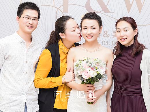 河马婚礼｜西式现代（白色＋香槟色＋粉色）