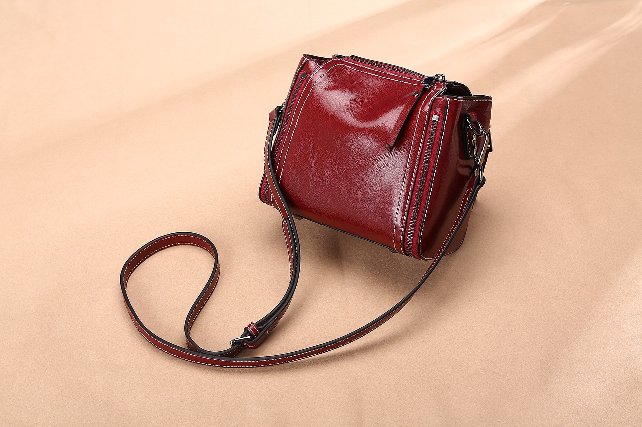 斜挎单肩包 女包（图ZMTA4ODI3MDE2） - 产品摄影 - 站酷设计师ilovesmile原创素材 - 站酷ZCOOL