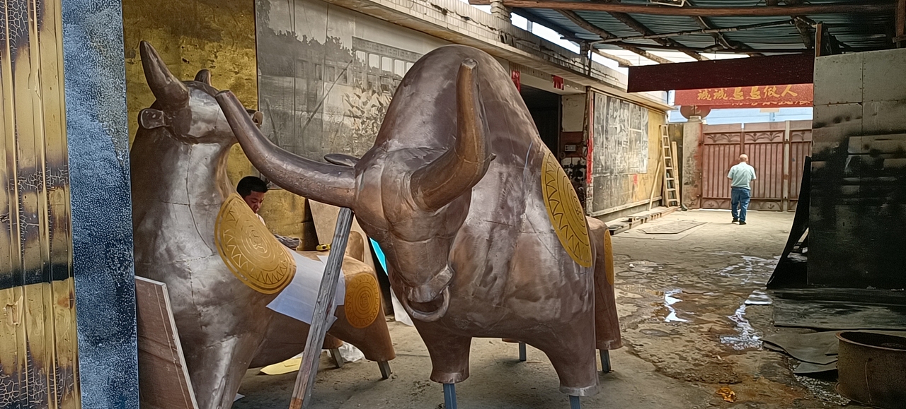 2021中國.麗江 “復(fù)游城Club Med麗江度假村” 雕塑作（圖ZMjcyODcyNDUy） - 雕塑 - 站酷設(shè)計師曾子雕塑工作室原創(chuàng)素材 - 站酷ZCOOL