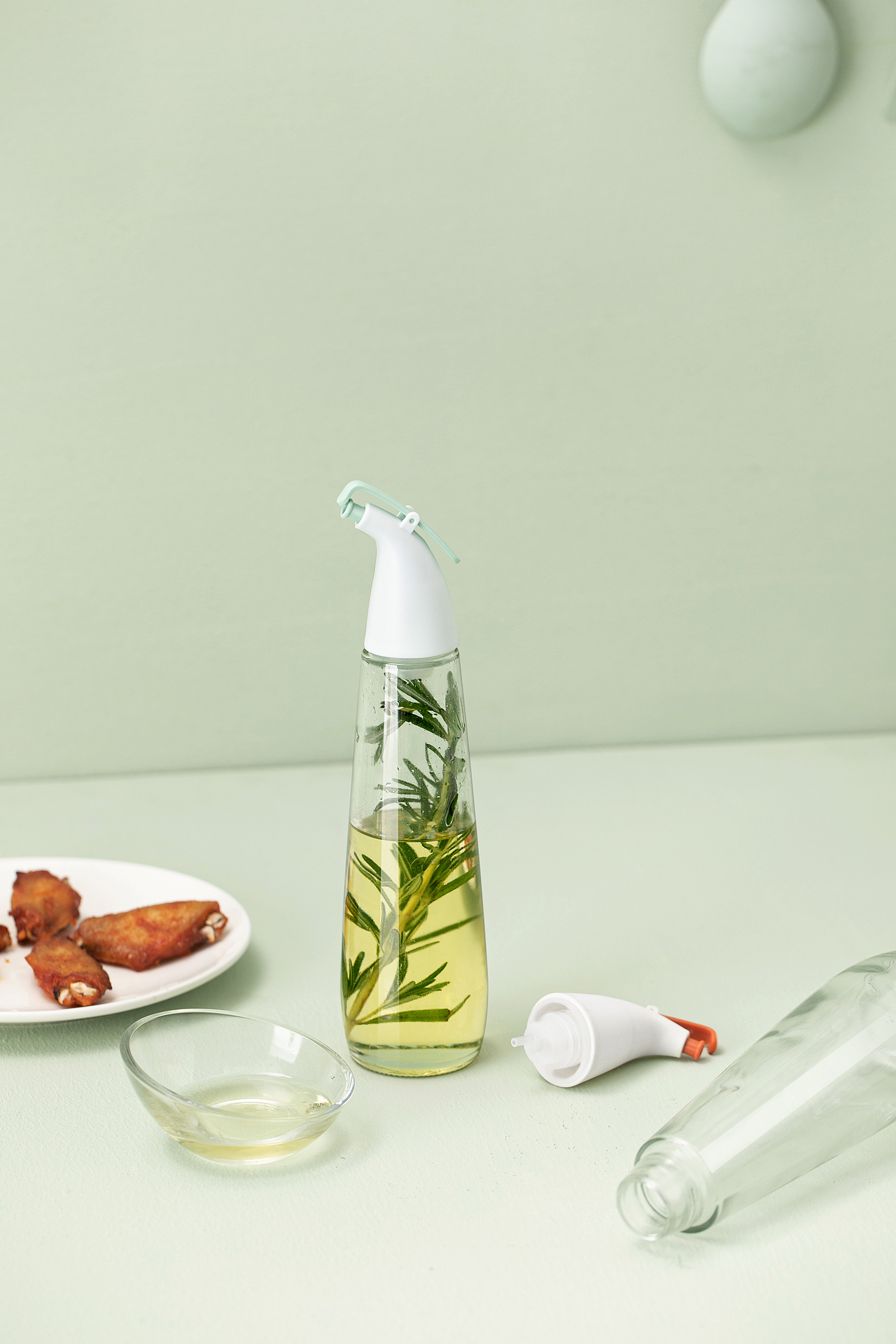 日用品—玻璃油壶 鲁伯特油壶（图ZMjQ1NTU0ODA0） - 产品摄影 - 站酷设计师喵之celeste原创素材 - 站酷ZCOOL