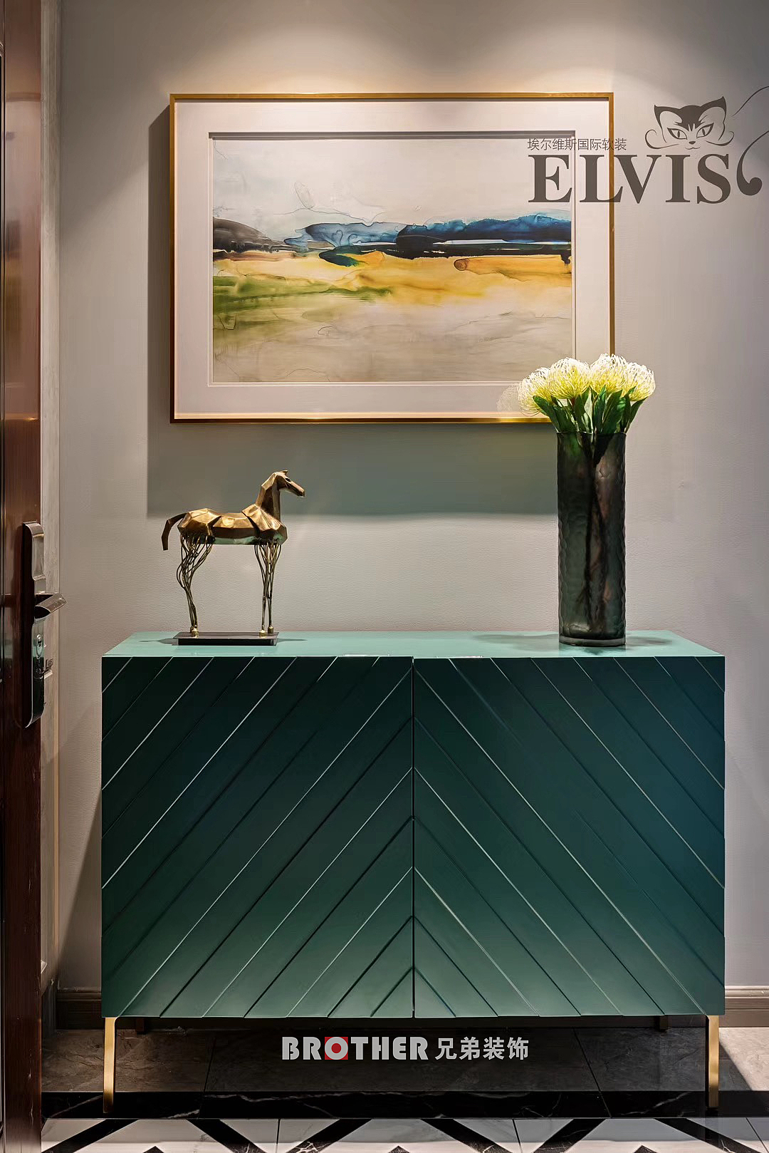 80㎡中粮鸿云现代轻奢装修,小户型装修设计