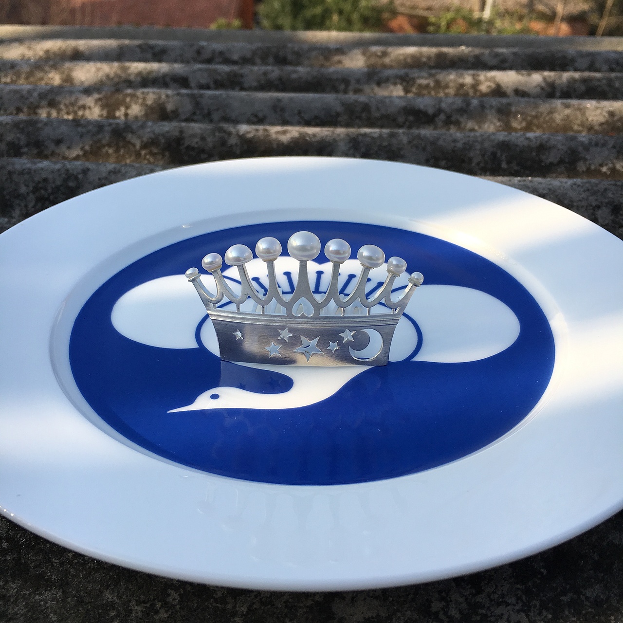 言语之外客订皇冠