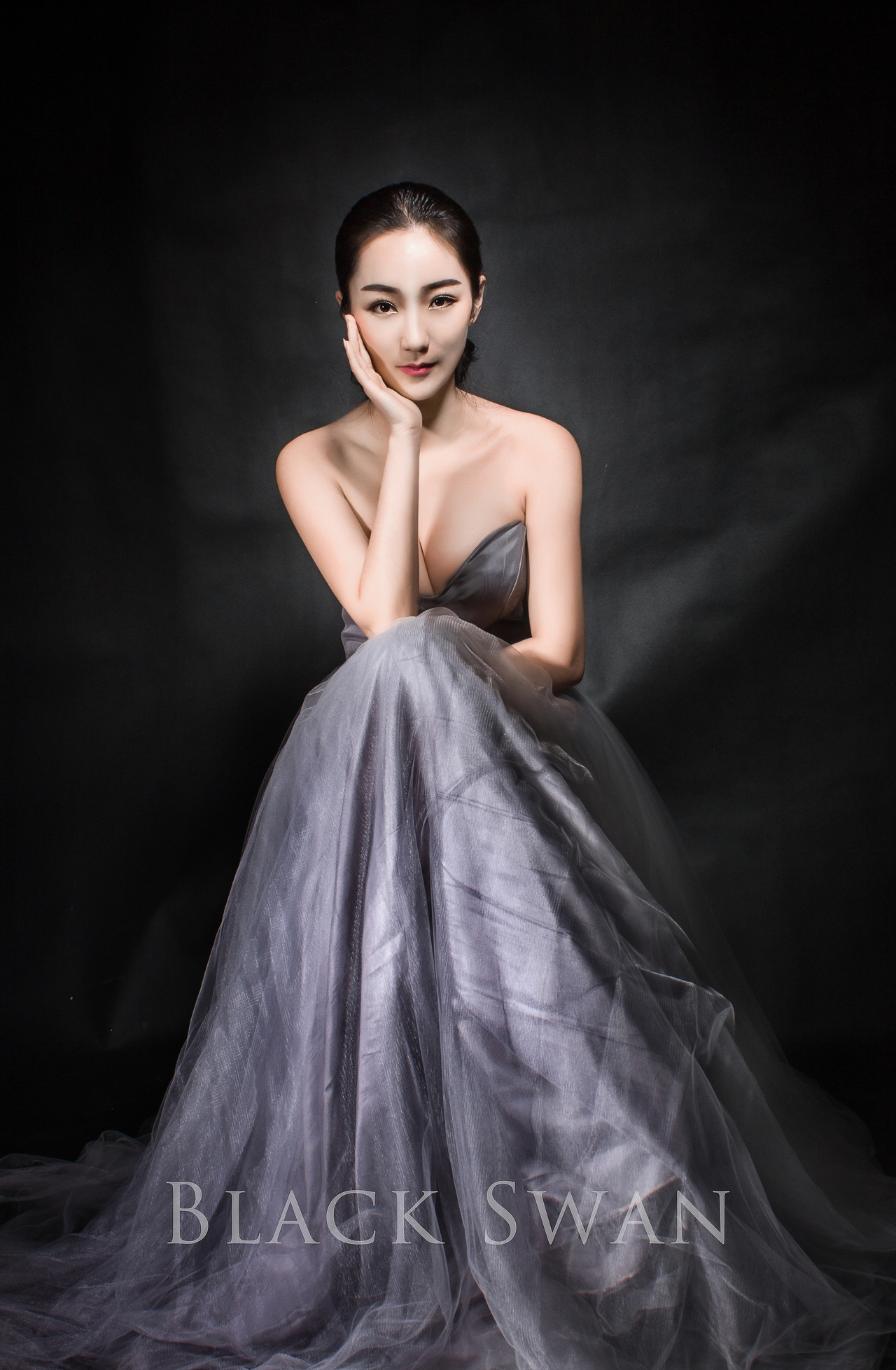 黑天鹅 最闪耀的那刻（图ZNDYzOTQzMzY=） - 修图/后期 - 站酷设计师伍伽陆persist_原创素材 - 站酷ZCOOL