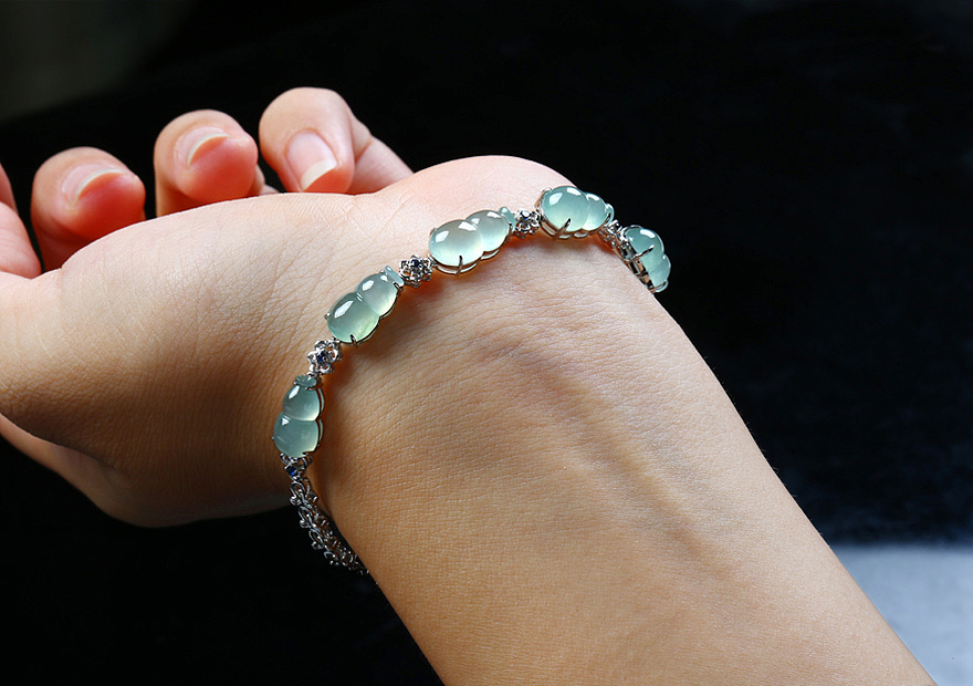 腕间风情-翡翠手链合集