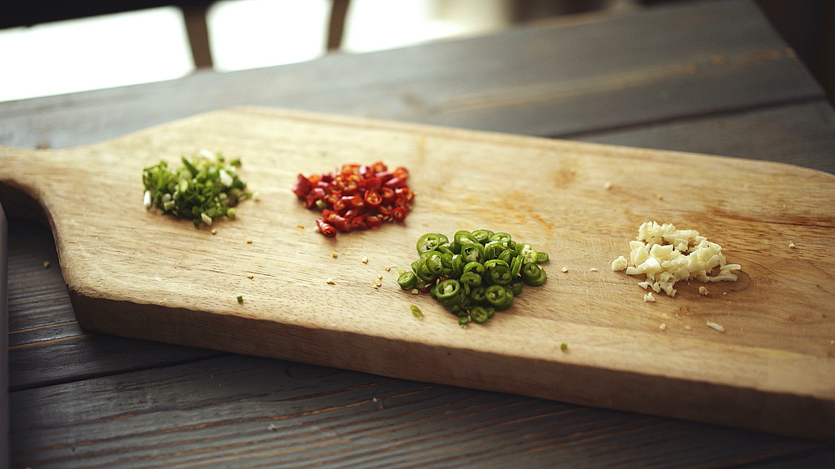 味蕾时光 | 藤椒鸡（图ZNDc5NjUzMTY=） - 产品摄影 - 站酷设计师小蓝叔原创素材 - 站酷ZCOOL