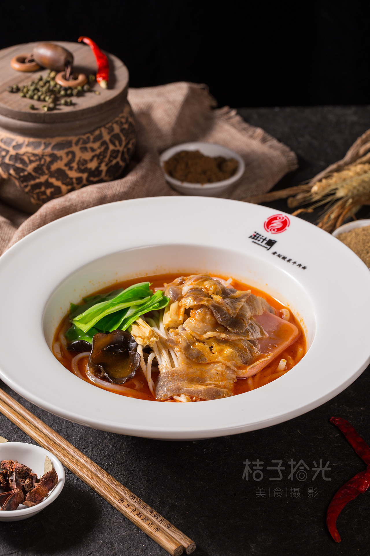 老坛酸菜牛肉面最美家常菜 0115eb5a601184a80120121f2e8aa3.jpg@1280w_1l_2o_100sh.jpg