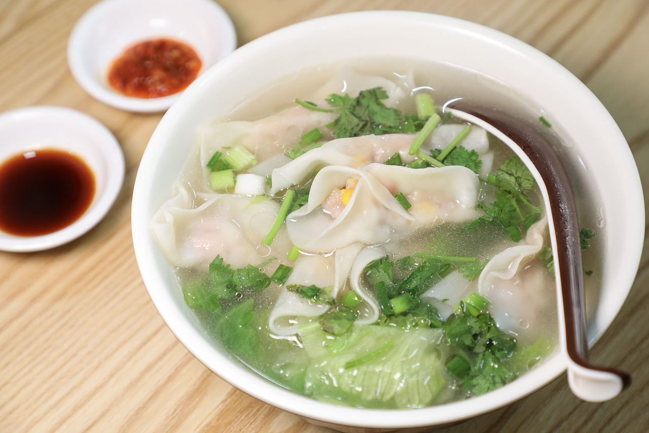 咸骨粥饺子王 | 煎饺蒸饺粥