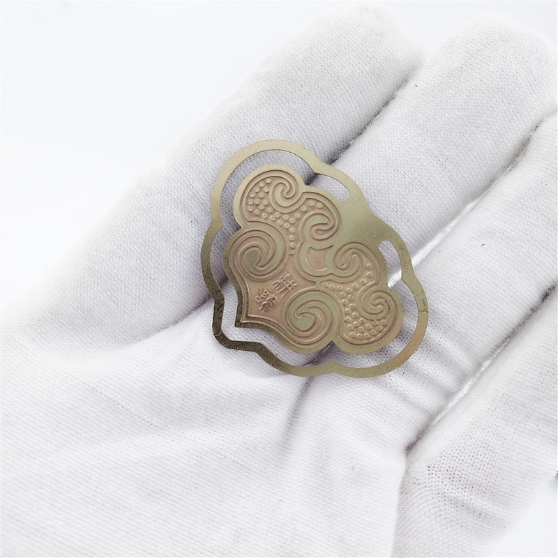 镂空造型金属标志绳子订制文具复古礼品电脑片腐蚀铜片