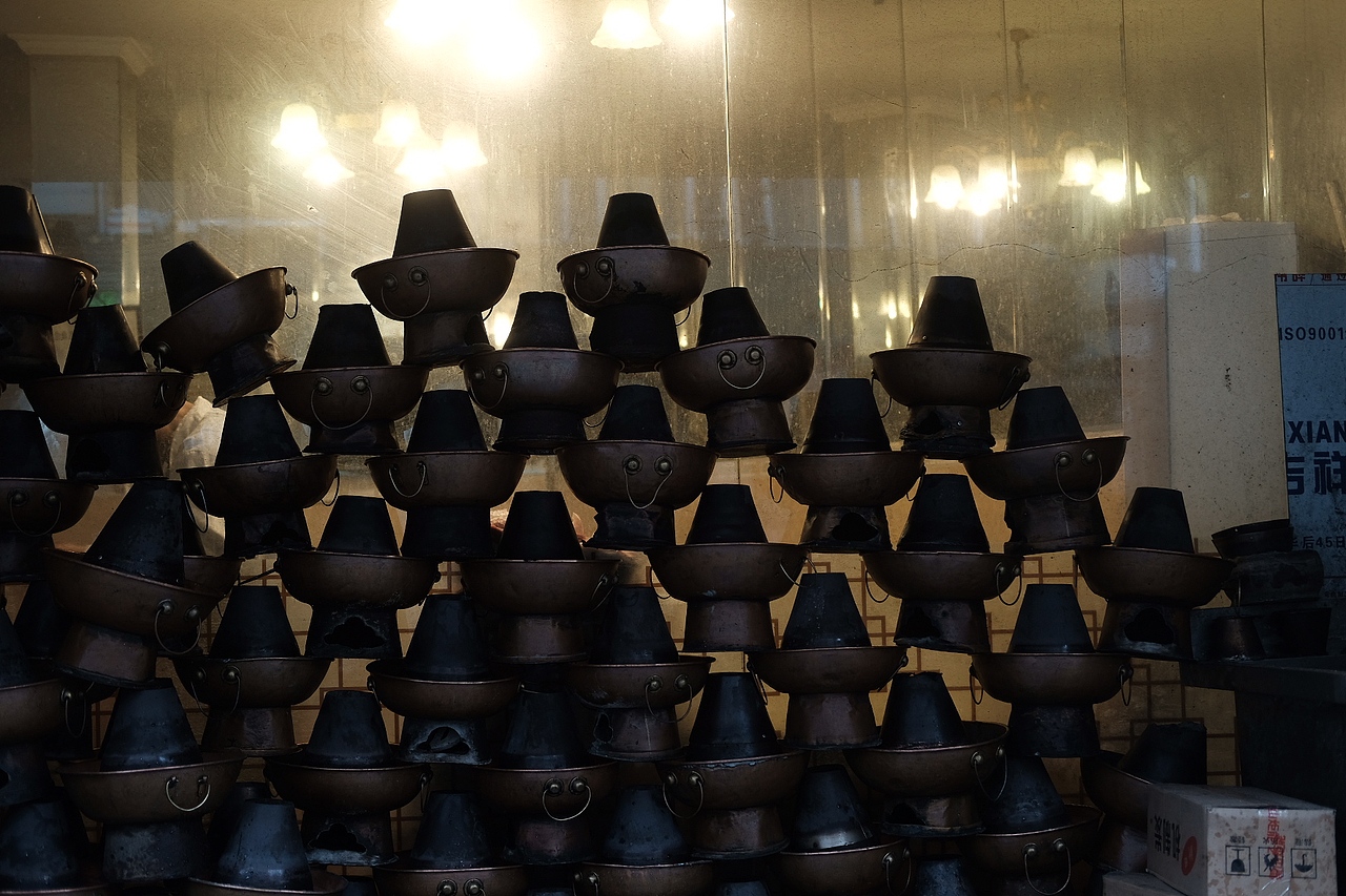 我在房间内办了一个故事展-和陌生人睡在每个夜晚。（图ZMjA0MTI0MzI0） - 其他空间 - 站酷设计师_oldwhale原创素材 - 站酷ZCOOL