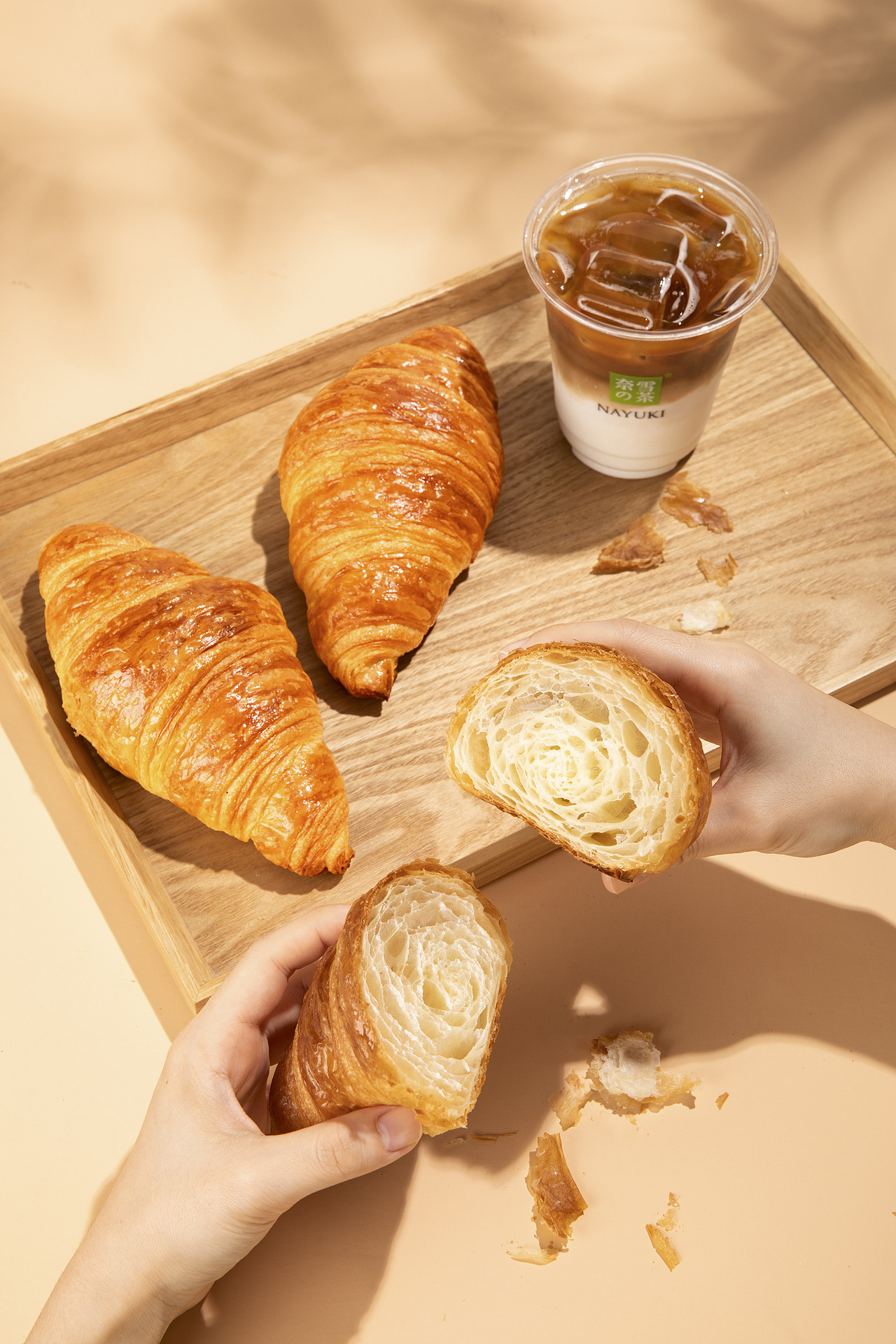 奈雪的茶 /  酥皮可颂