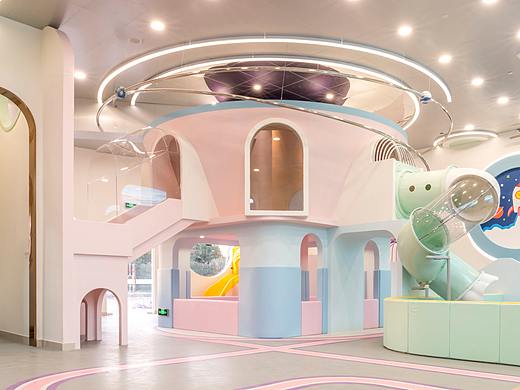 吐泡泡亲子游泳-金沙洲店空间设计