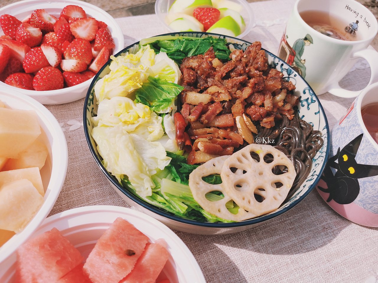 宅家不负美食,火锅钵钵鸡炒菜拌面下午茶,一应俱全(图ZMTk3MTc0NDU2) - 人文/纪实摄影 - 站酷设计师小颖子努力奋斗原创素材 - 站酷ZCOOL