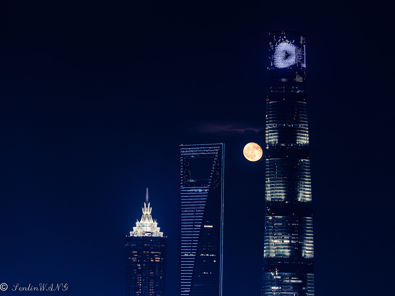 彩云追月（图ZMjAxNDk5OTA4） - 环境/建筑摄影 - 站酷设计师森林王senlinWANG原创素材 - 站酷ZCOOL