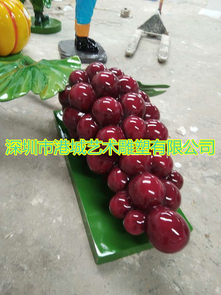 葡萄园指导标识玻璃钢仿真葡萄雕塑模型摆设定制哪家好