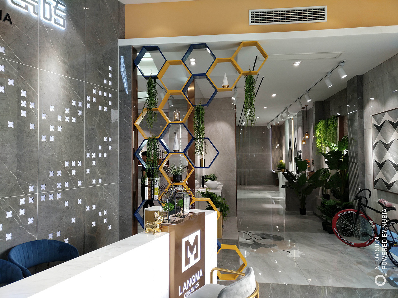 郎玛瓷砖(重庆店)&瓷砖门店实景摄影