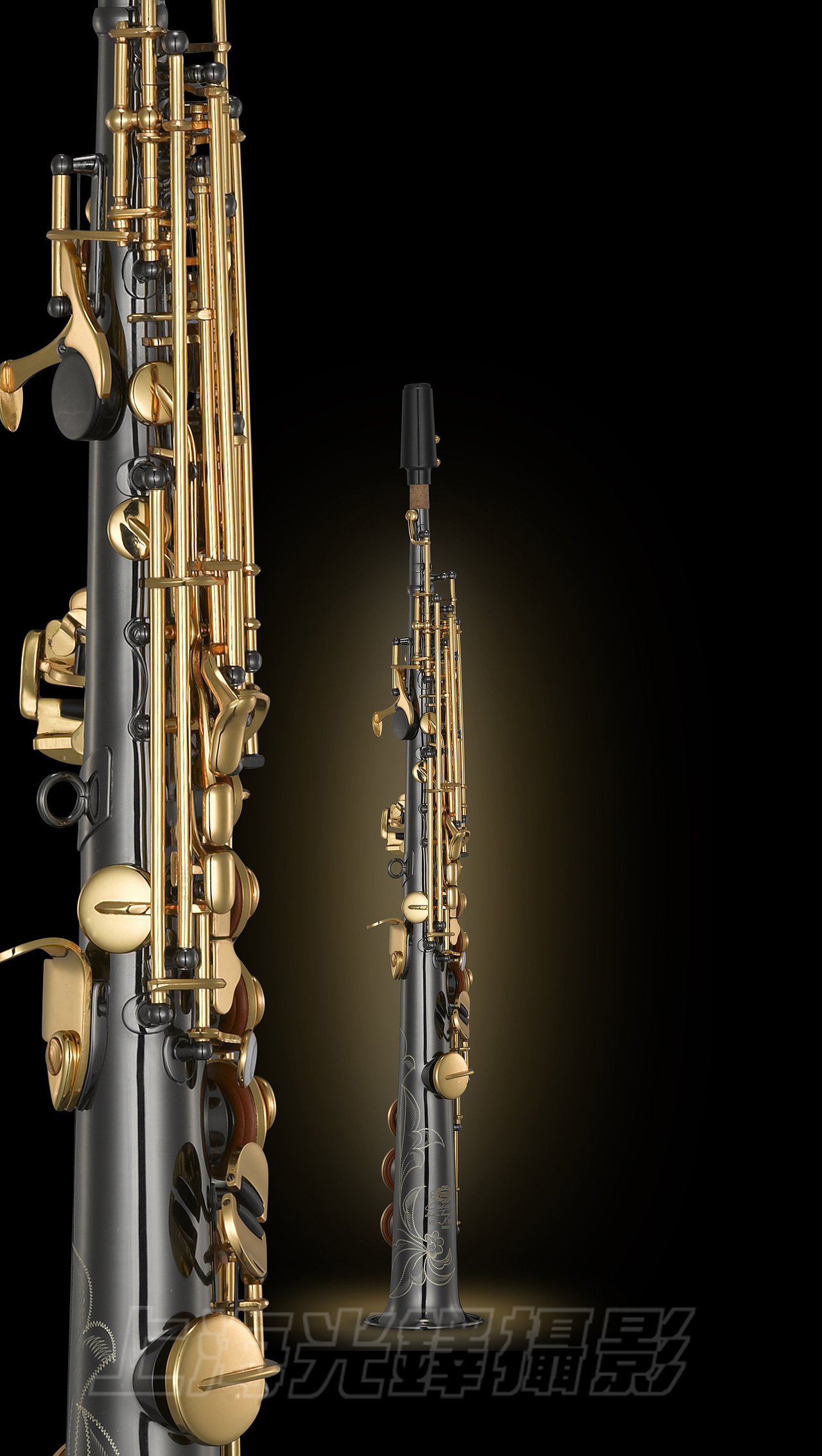 调,是萨克斯家族中音调第二高的乐器,仅次于倍高音萨克斯(sopranino)