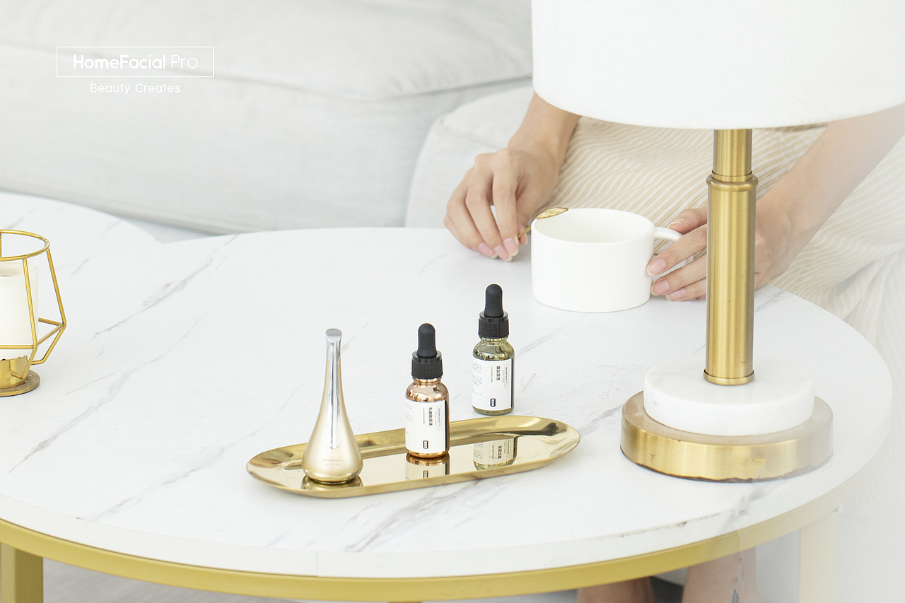 护肤品｜HomeFacialPro你给我的感觉就像微电流（图ZMjg4MjE4ODYw） - 产品摄影 - 站酷设计师YUM小白原创素材 - 站酷ZCOOL
