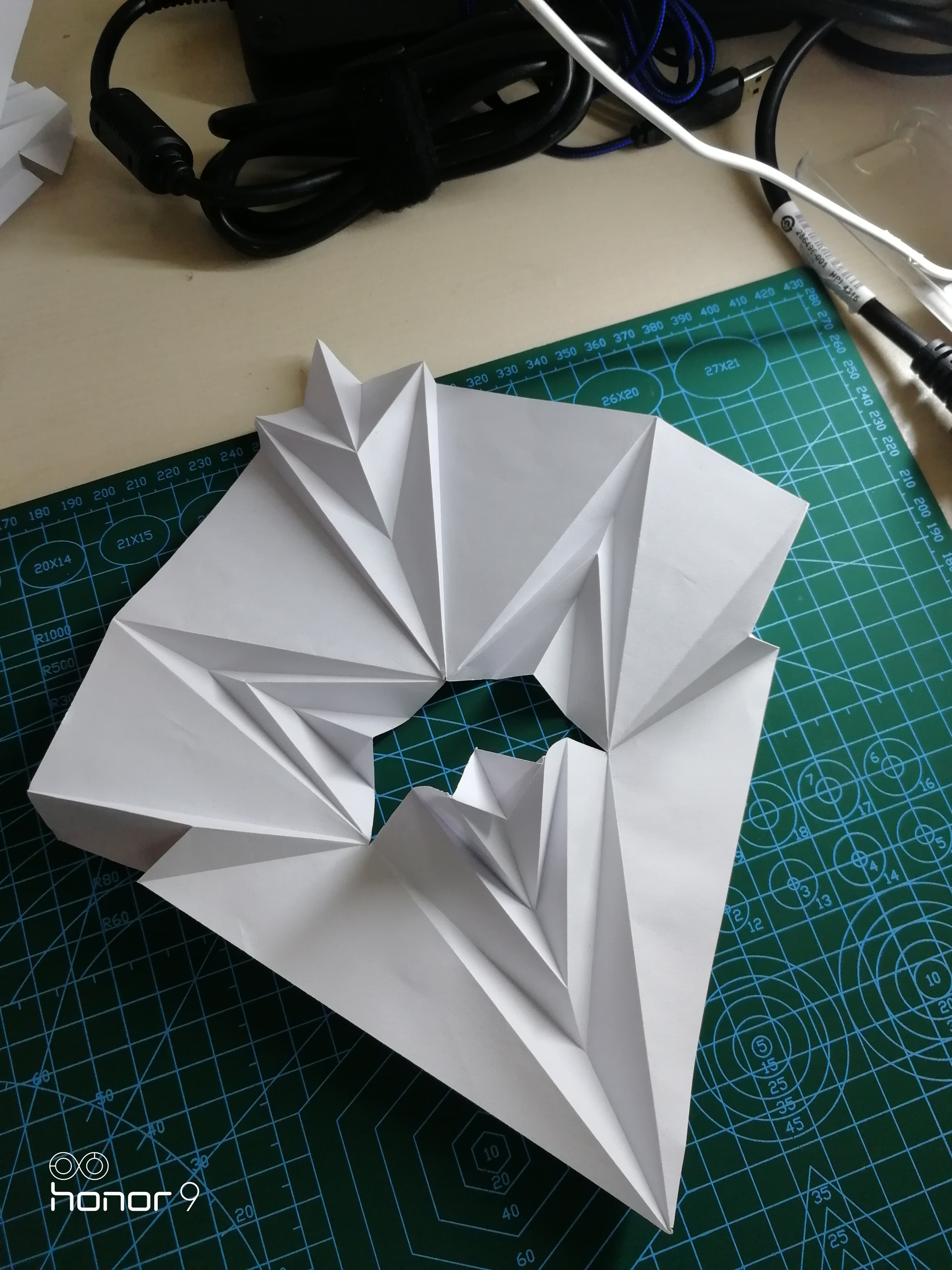 半立体构成怎么折纸？ 懂得这些技巧就够了 - 天晴经验网