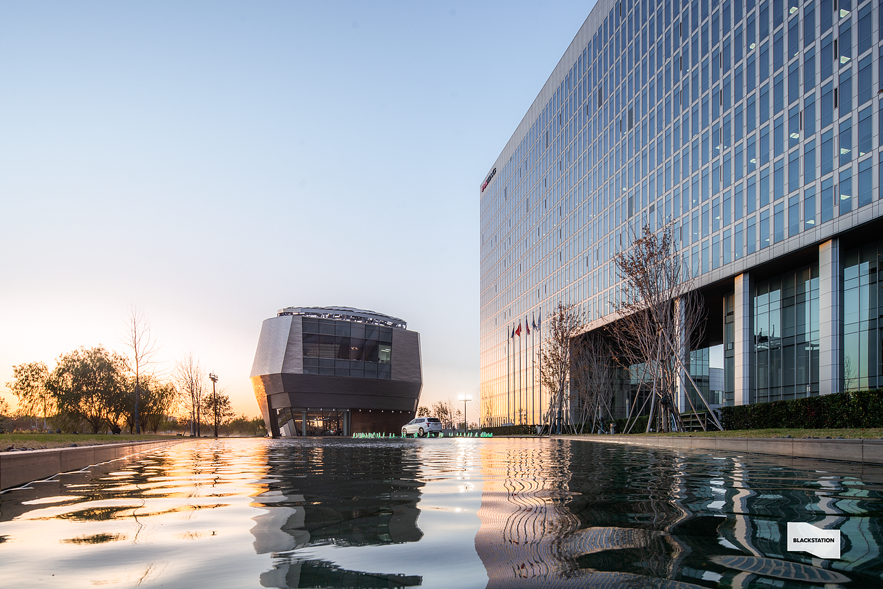 月光宝石 | 凯迪拉克品牌空间建筑影像（图ZMjI5MjA0NDY0） - 环境/建筑摄影 - 站酷设计师Blackstation影像原创素材 - 站酷ZCOOL