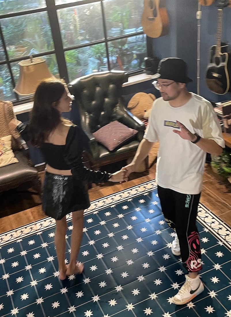 黑胶唱片机创意广告1