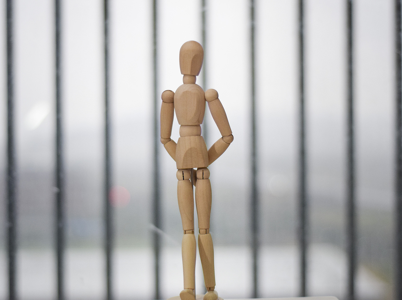 一组宜家小木人