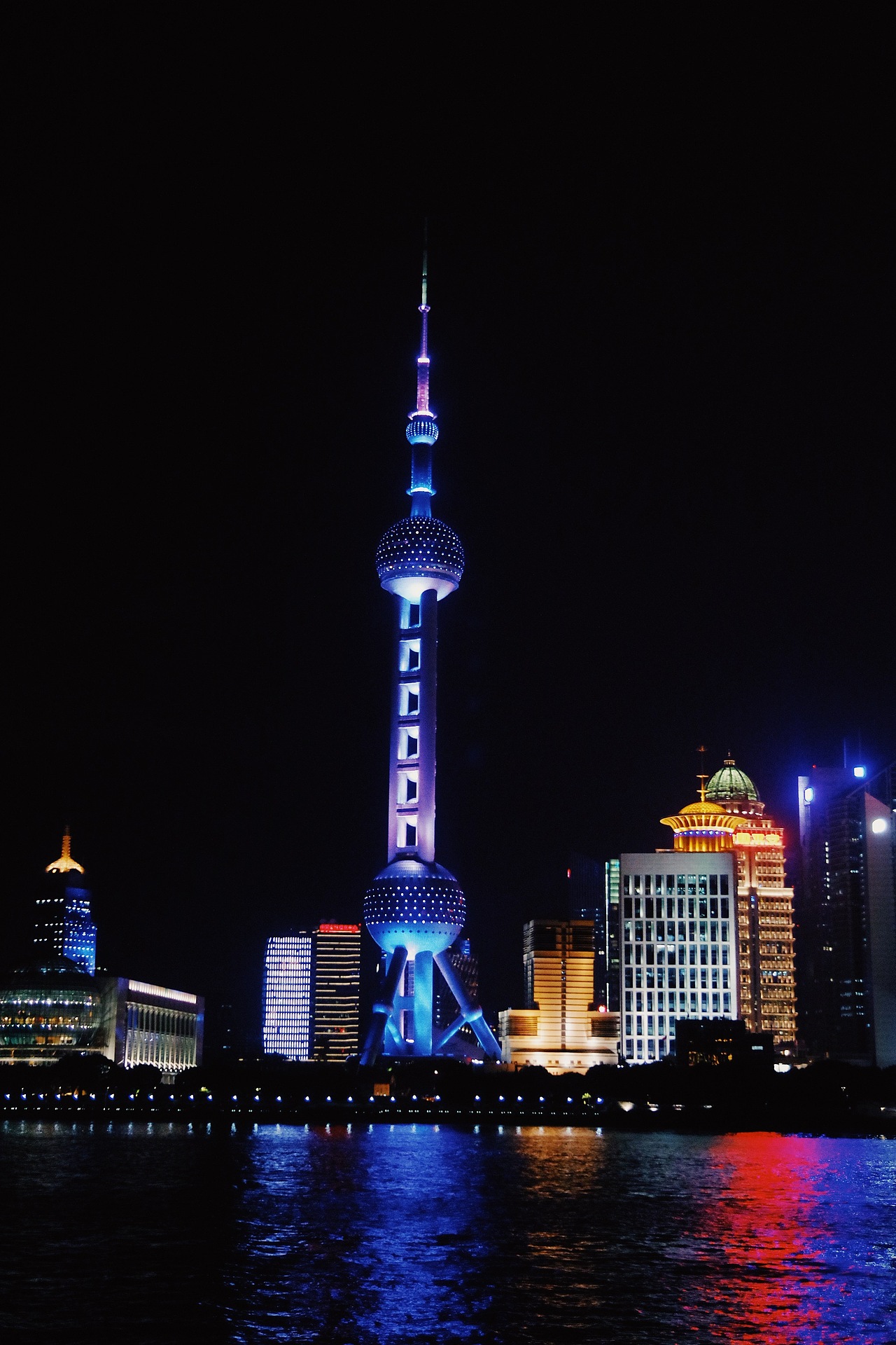 上海外灘（圖ZMTIwMDMwNjMy） - 環(huán)境/建筑攝影 - 站酷設(shè)計師chenzehui原創(chuàng)素材 - 站酷ZCOOL