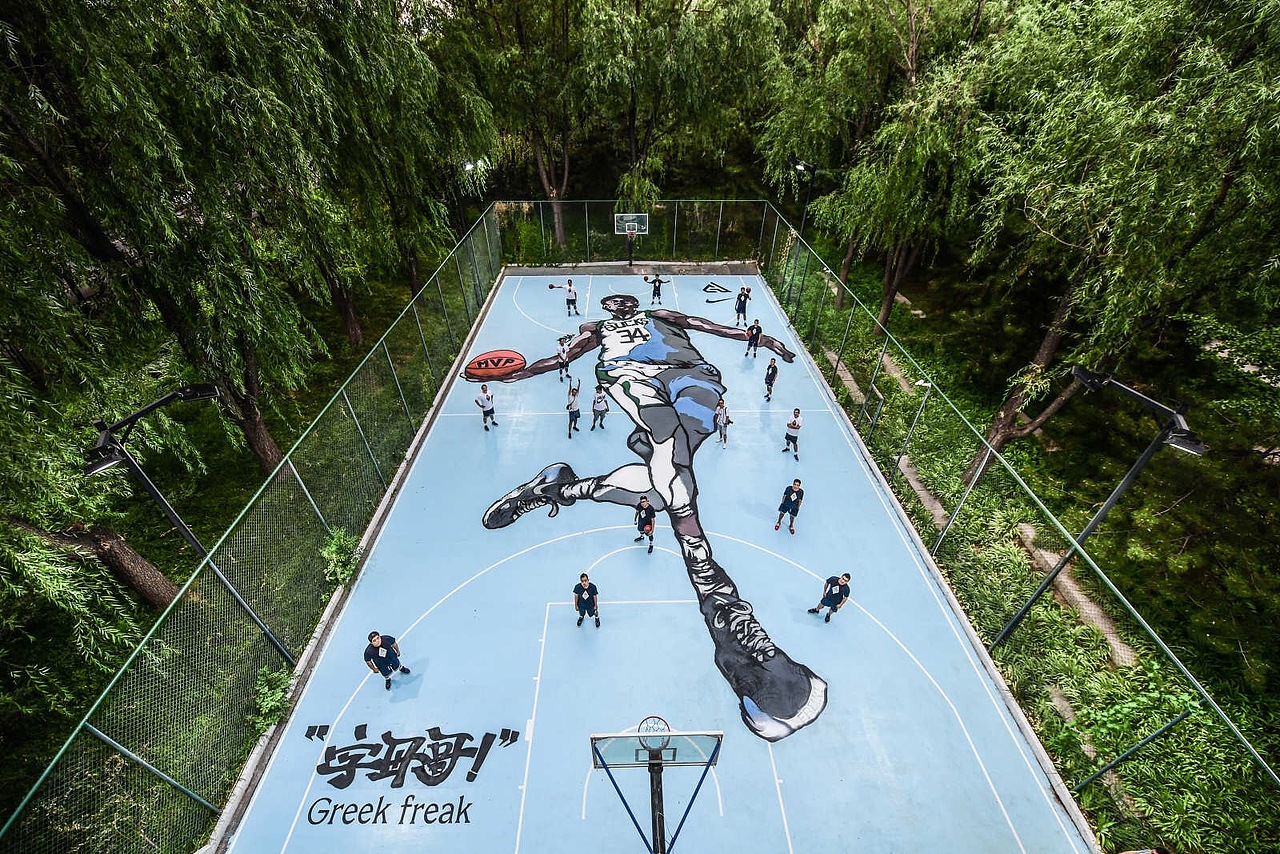 《字母哥》NIKE合作涂鸦作品