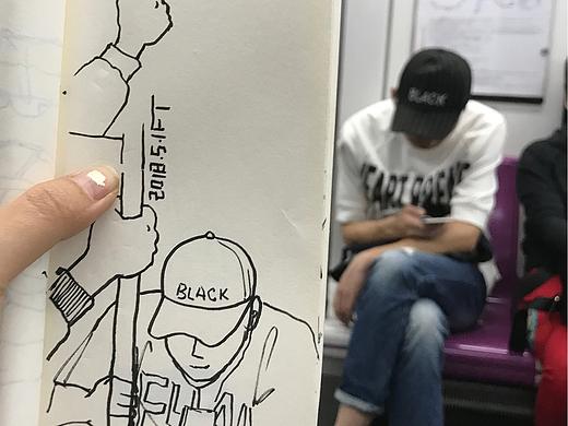 地铁随手画