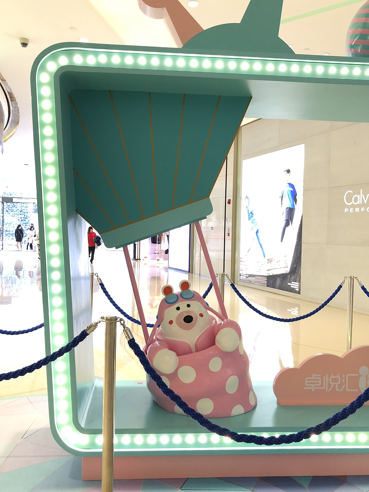 蓝色热气球圣诞美陈（图ZMTM2OTkyNzQw） - 其他空间 - 站酷设计师jjass123原创素材 - 站酷ZCOOL