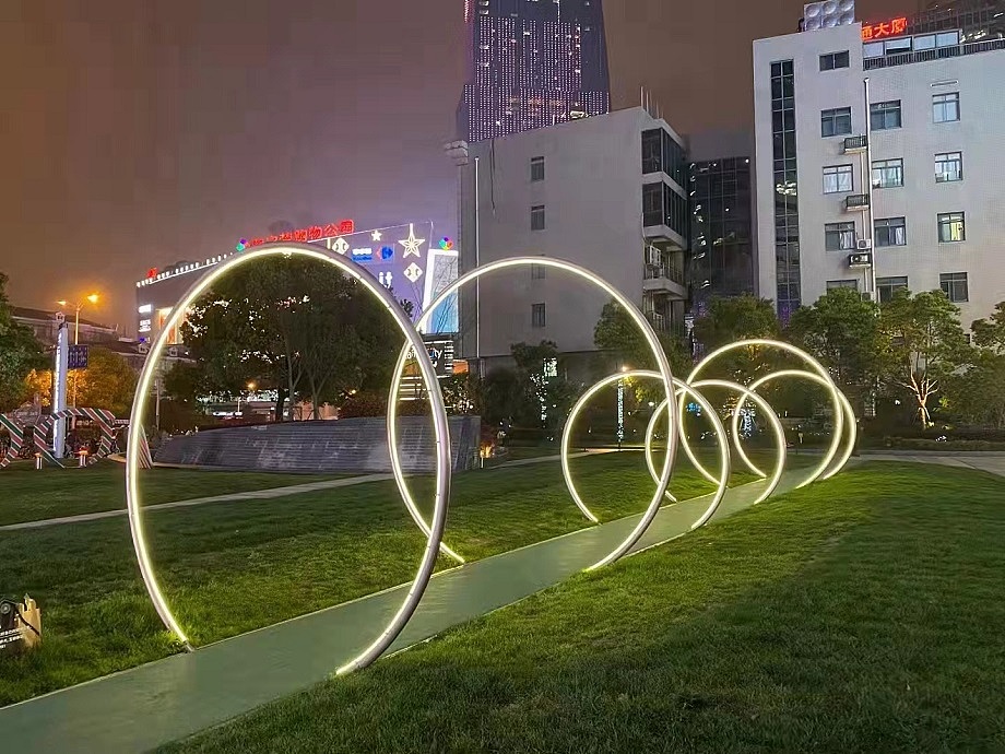 上海幕明雾环拱门隧道 酒店街区定制版水雾门景观摆件