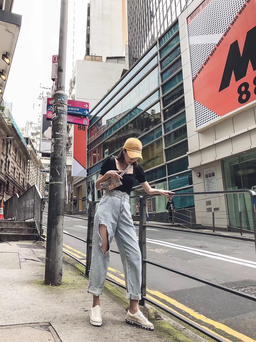 模特希文 香港旅 拍背带裤拍摄 牛仔裤拍摄 短裤拍摄