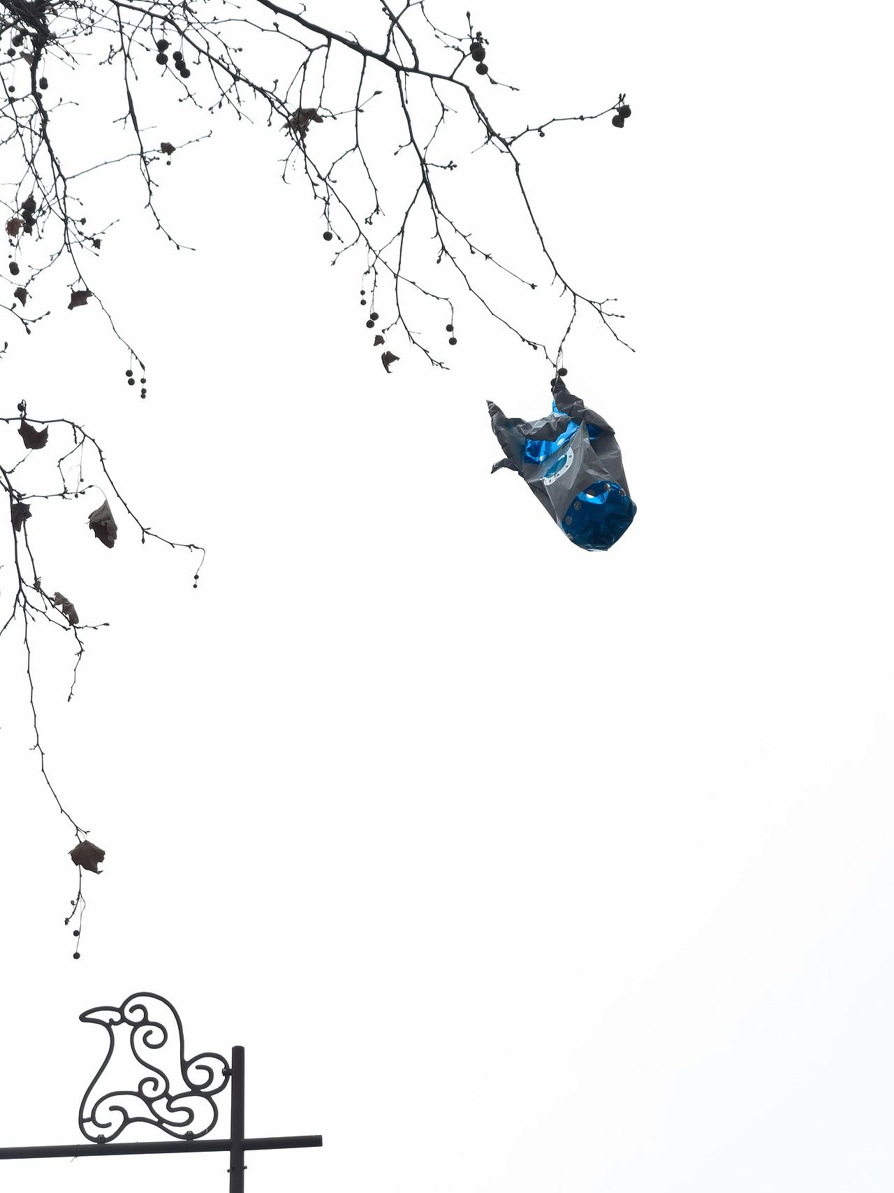 每個(gè)人都有疲累生活里的英雄夢(mèng)想（圖ZMzMzNDQ2ODky） - 其他攝影 - 站酷設(shè)計(jì)師大鵬映象原創(chuàng)素材 - 站酷ZCOOL