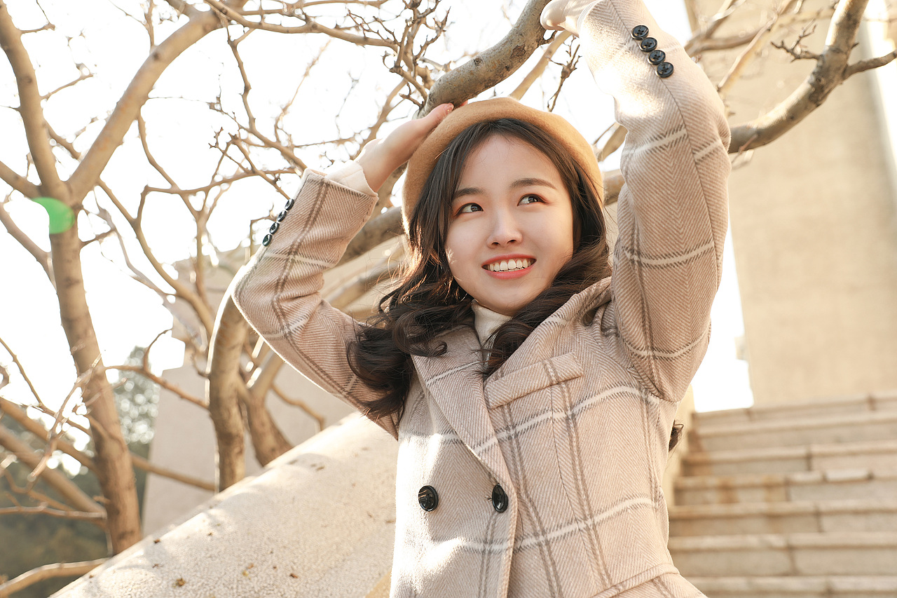 秋季校园少女冬日暖阳|摄影|人像摄影|myra马_原创作品-站酷zcool