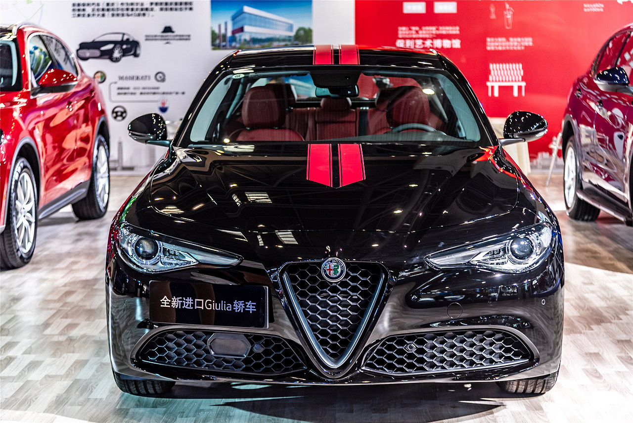 重庆车展（图ZMTM3NzQwOTQw） - 产品摄影 - 站酷设计师摄影师陈沫原创素材 - 站酷ZCOOL