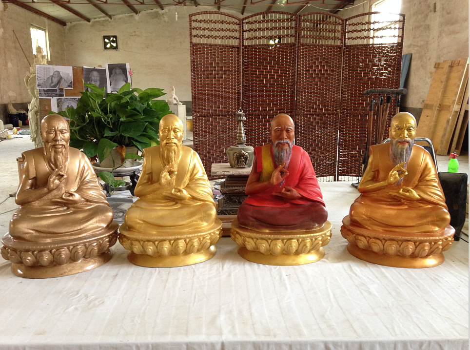 龙什加寺《阿旺班玛楠杰法王》千尊圣像进展