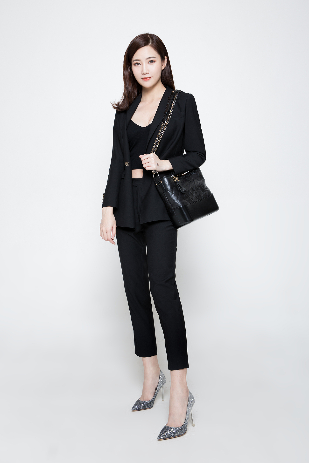 商务形象照9月作品集（图ZMTMxMzE2MDQ4） - 人像摄影 - 站酷设计师hubo1028原创素材 - 站酷ZCOOL