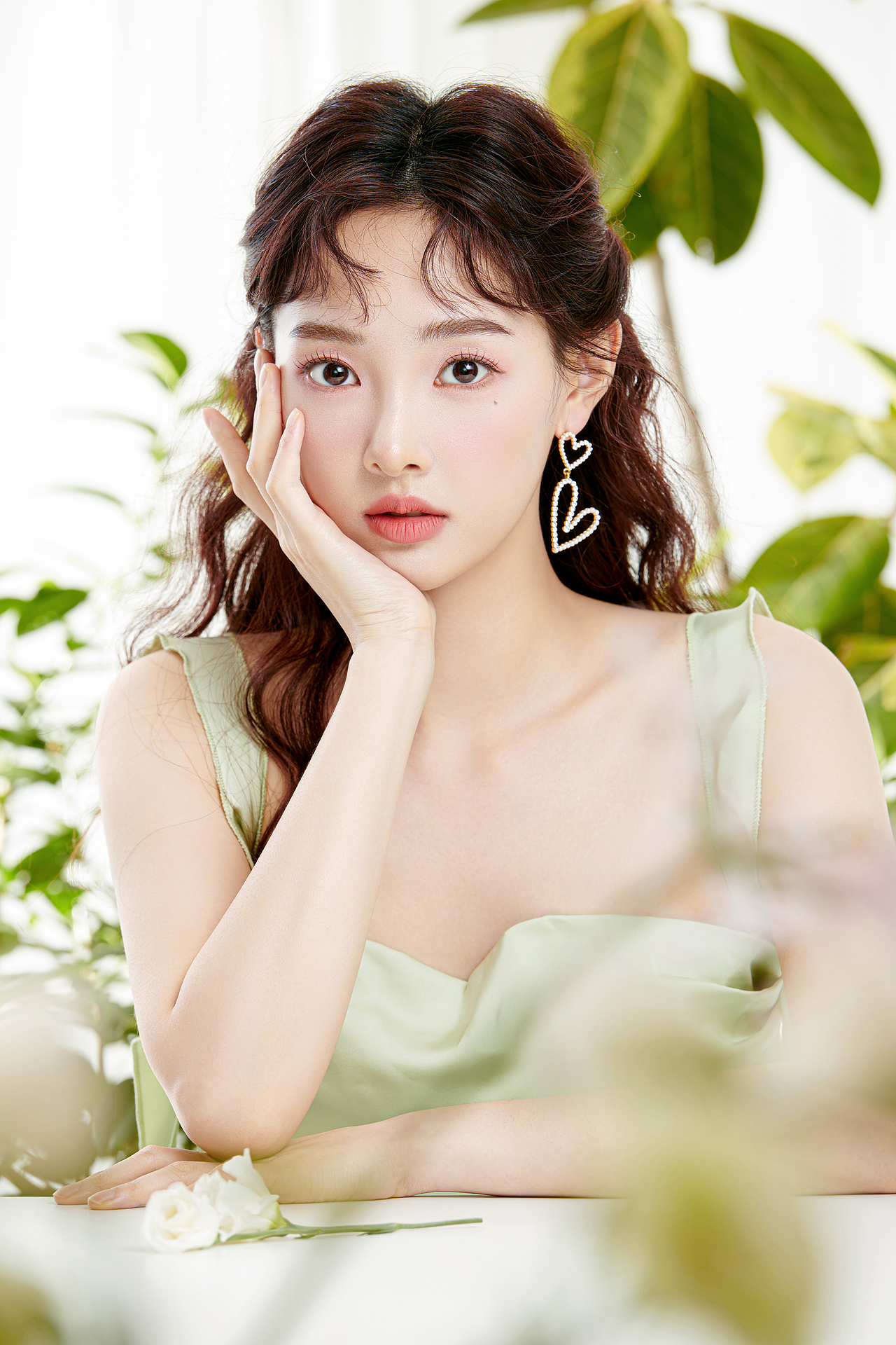 SET韩国模特：HIKI 彩妆拍摄｜商业拍摄（图ZMzQ1NTk4OTU2） - 人像摄影 - 站酷设计师SET模特经纪公司原创素材 - 站酷ZCOOL