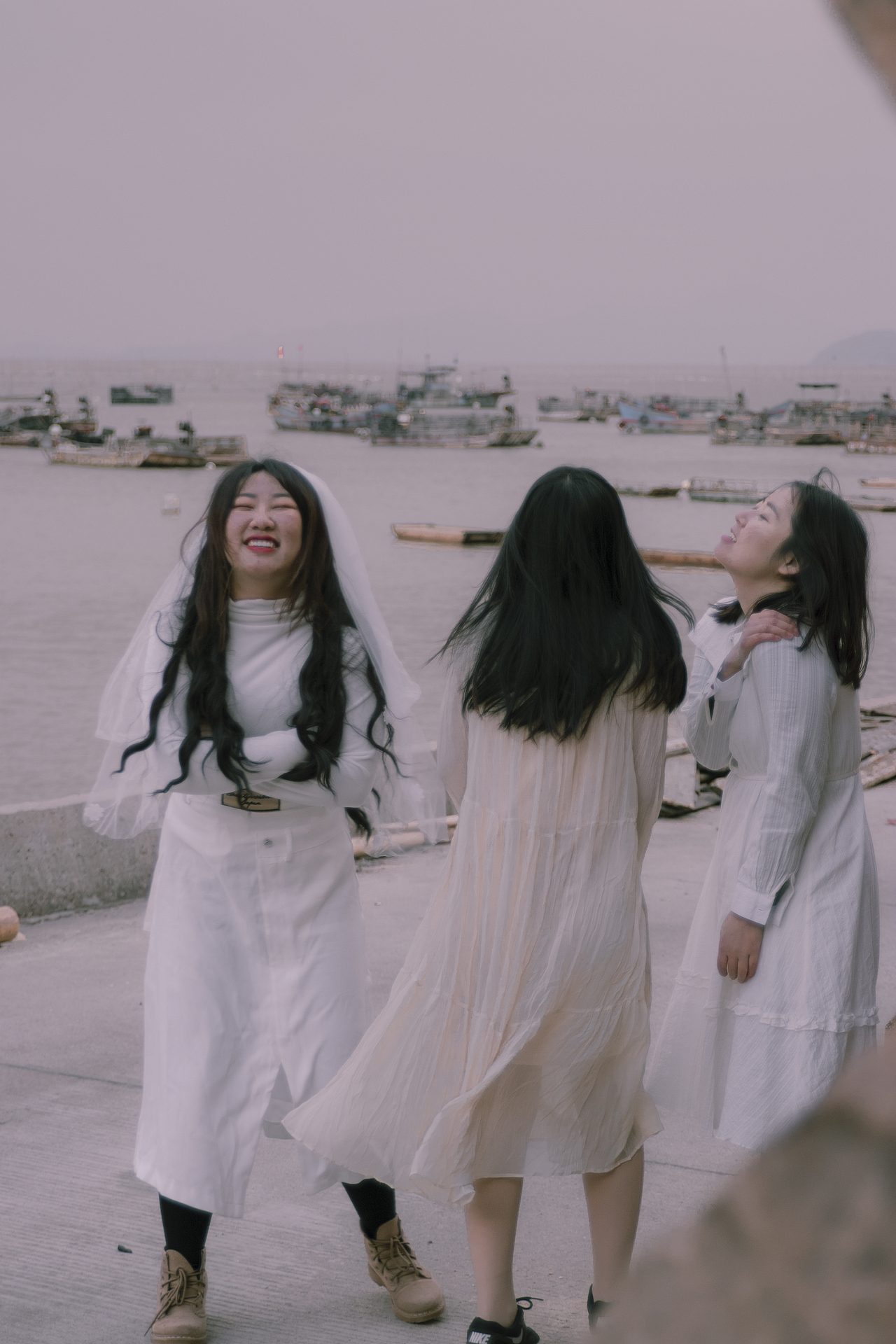 今日乐相乐。别后莫相忘「鲸摄」