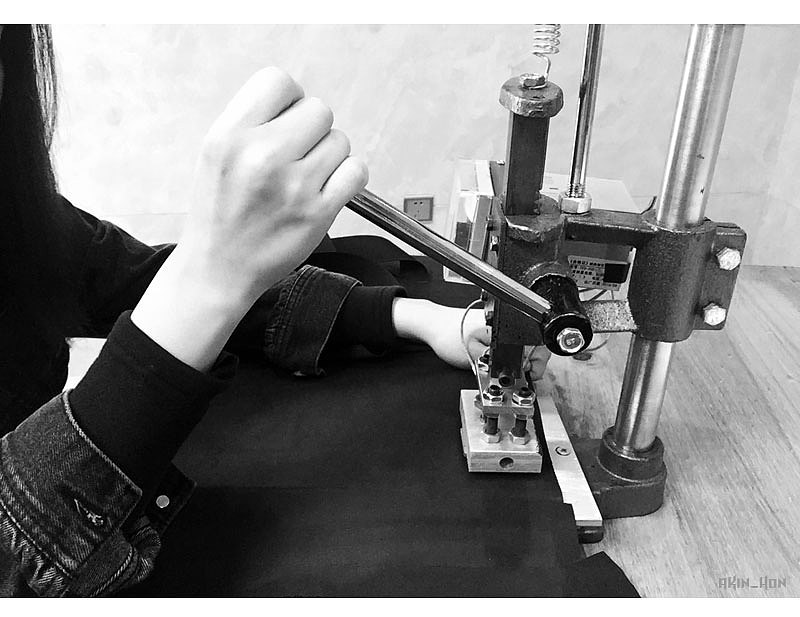 脸谱刻纸 双肩包丨AKin_Hon