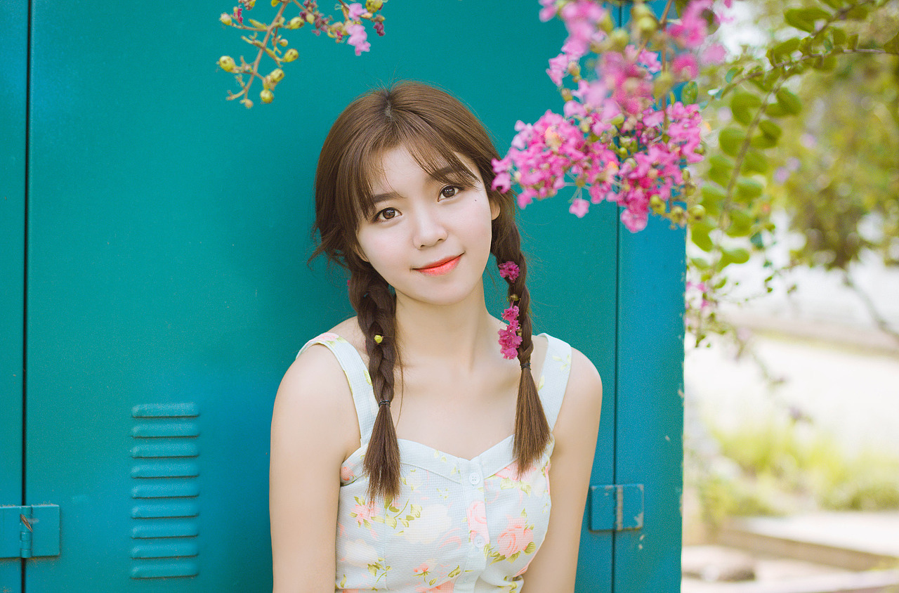 「鲜花小径」（图ZNjA3Mzc5ODQ=） - 人像摄影 - 站酷设计师陈阿鱼原创素材 - 站酷ZCOOL