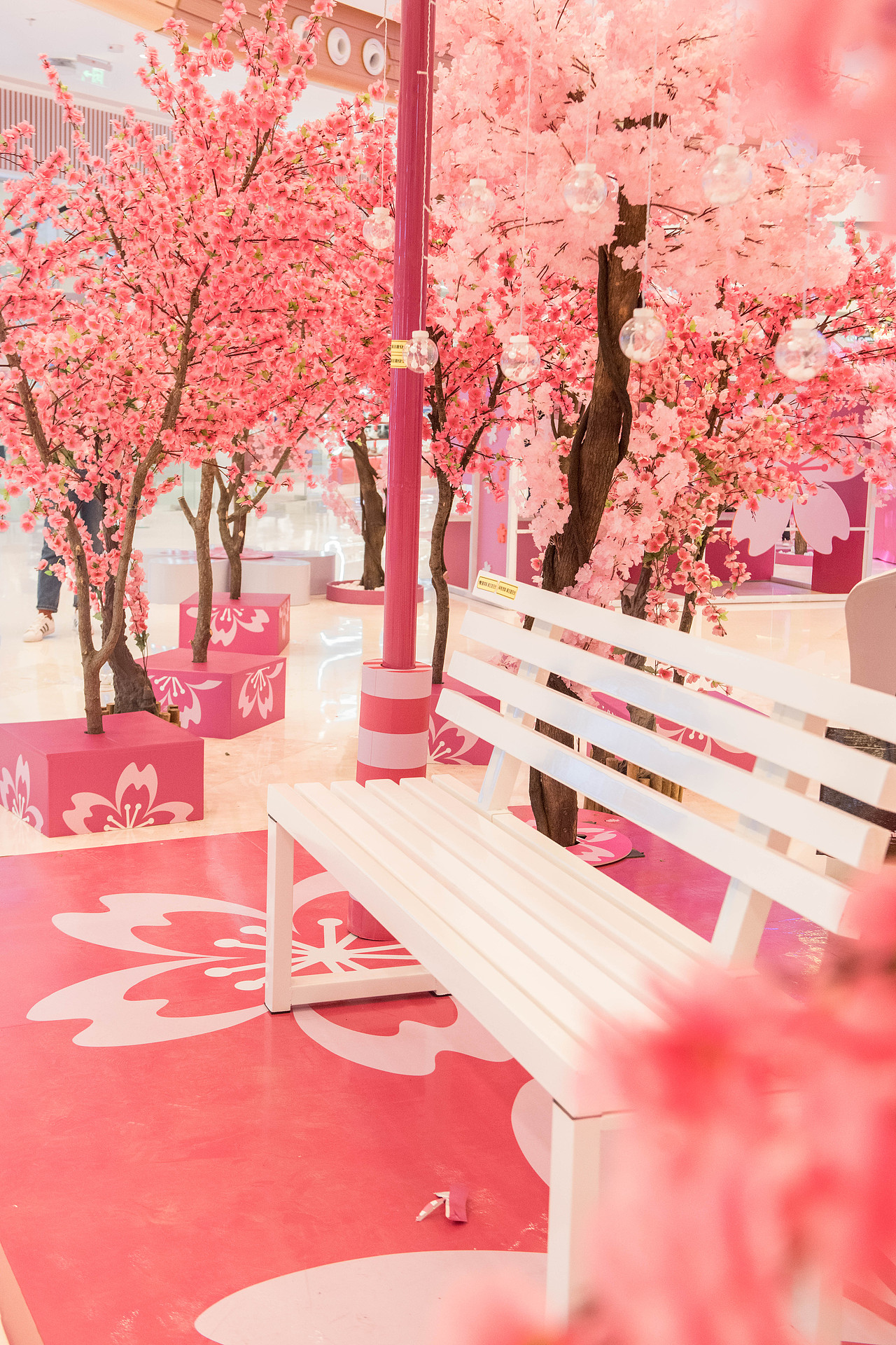 唐山吾悦广场春季桃花展（图ZMjQ4MDQ2OTMy） - 展陈设计 - 站酷设计师野生小脆脆原创素材 - 站酷ZCOOL