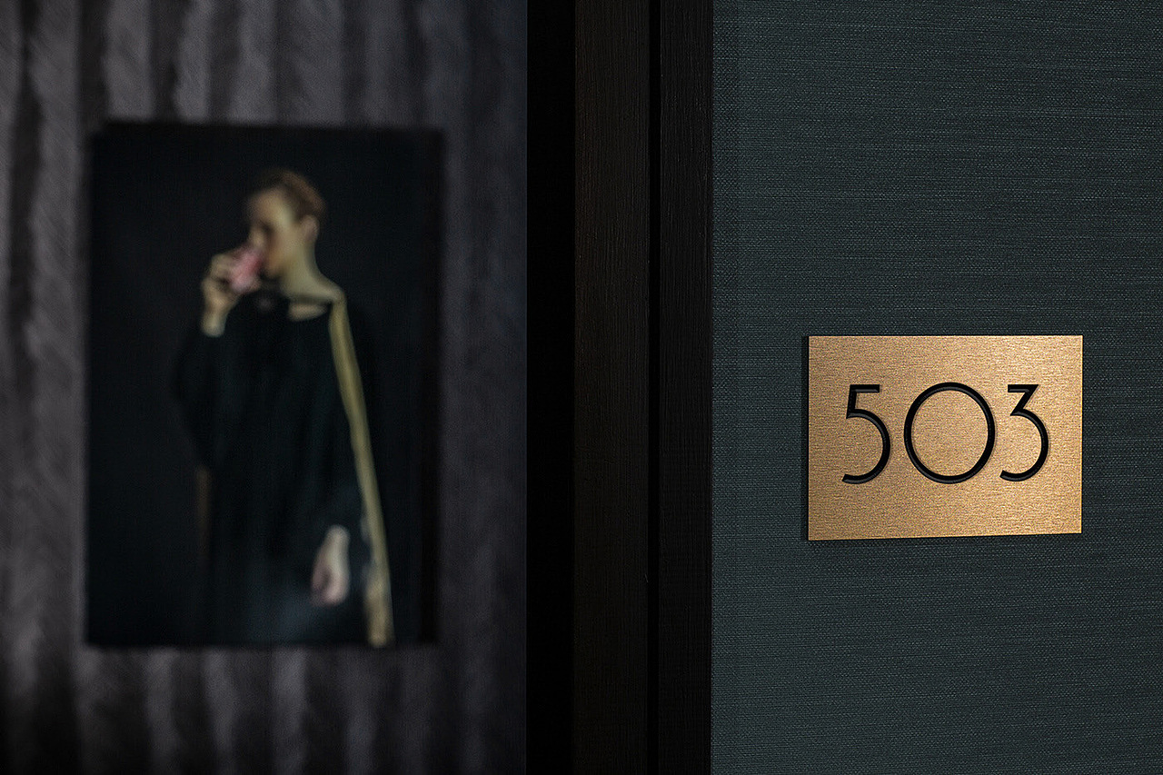 HUATIAN 华恬酒店标志与图形设计